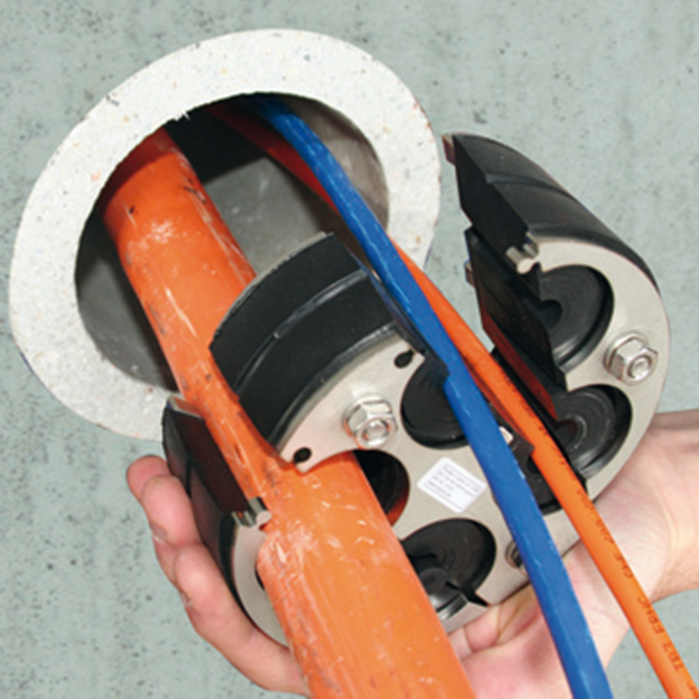 norham-photo-chantier-joints-parois-cables-PRESSIO-STEEL-UNIVERSAL-CABLES.png